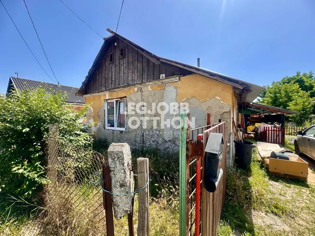 Eladó ház Újszilvás 56 nm