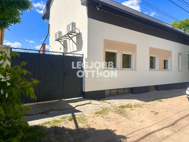 Eladó lakás Cegléd 34 nm