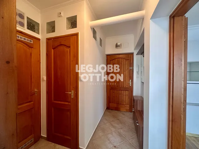 Kiadó lakás Cegléd 69 nm