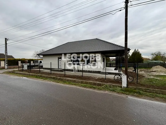 Eladó ház Törtel 91 nm