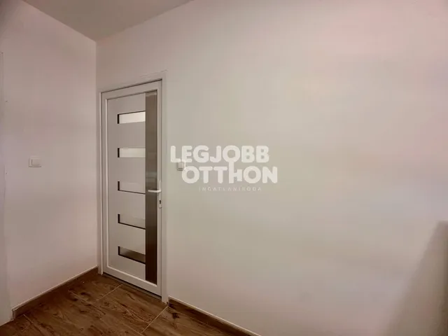 Kiadó lakás Cegléd 56 nm