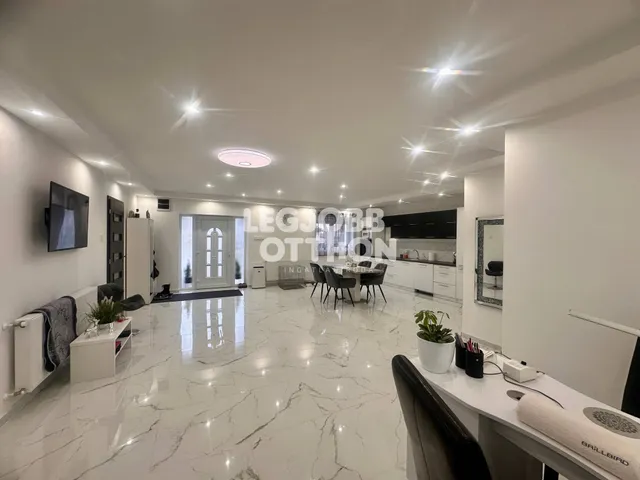 Eladó ház Abony 107 nm