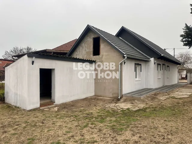 Eladó ház Abony 55 nm