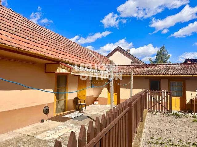 Kiadó ház Cegléd 45 nm