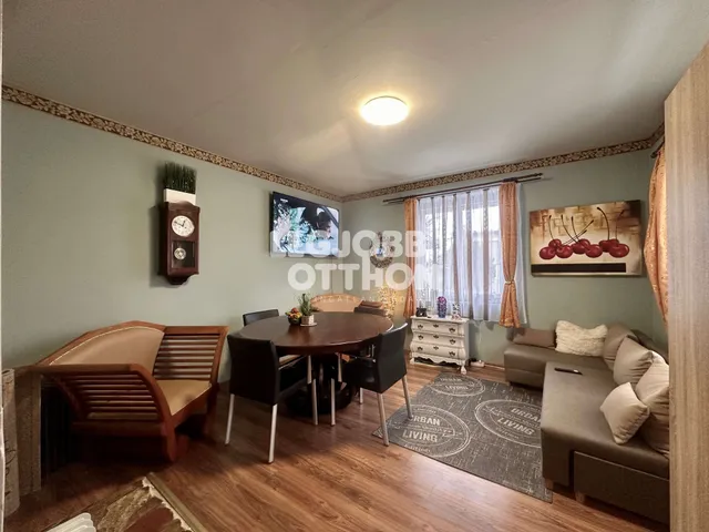 Eladó ház Törtel 41 nm