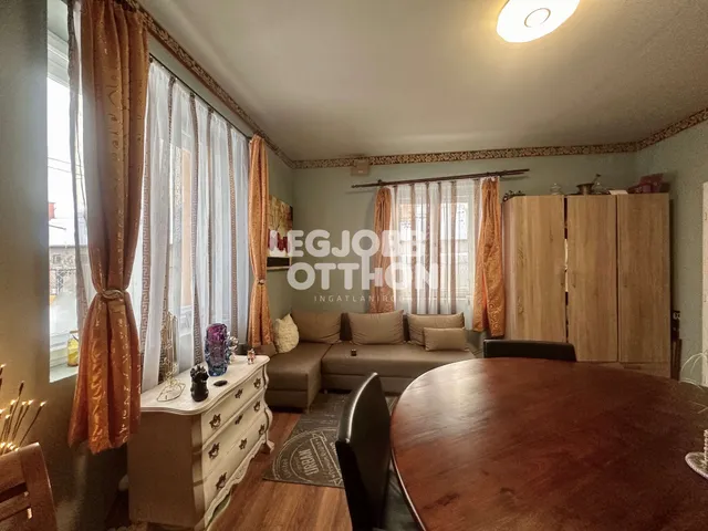 Eladó ház Törtel 41 nm