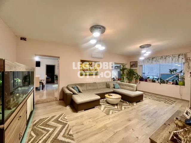 Eladó ház Cegléd 156 nm