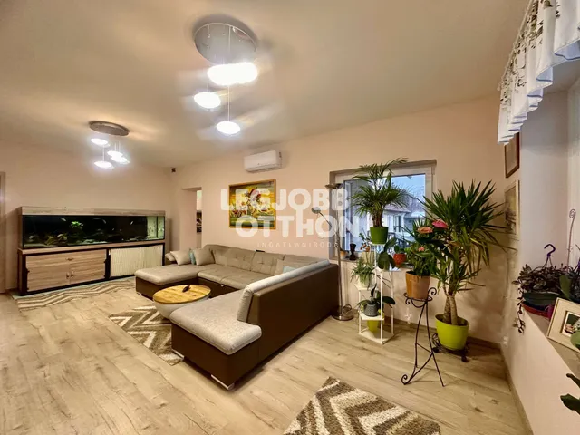 Eladó ház Cegléd 156 nm