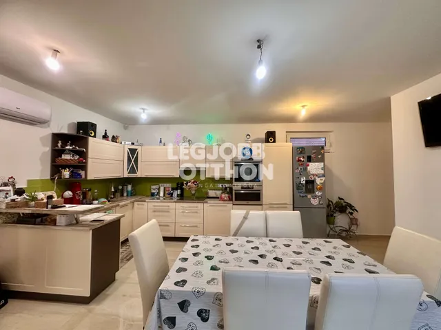 Eladó ház Cegléd 156 nm