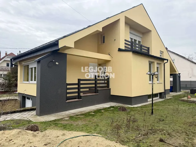 Eladó ház Csemő 168 nm