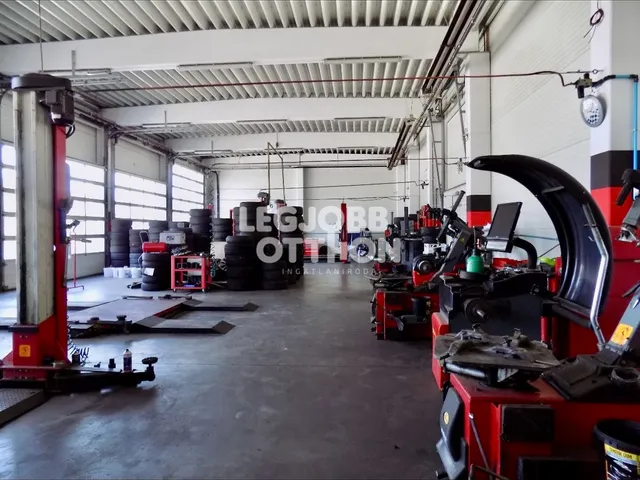 Eladó kereskedelmi és ipari ingatlan Cegléd 581 nm