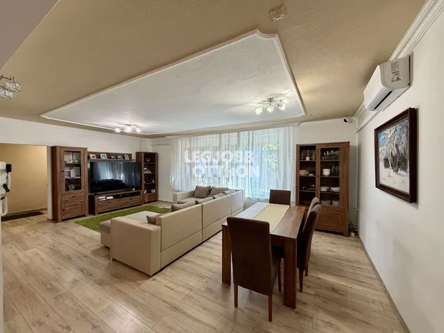 Eladó ház Cegléd 152 nm