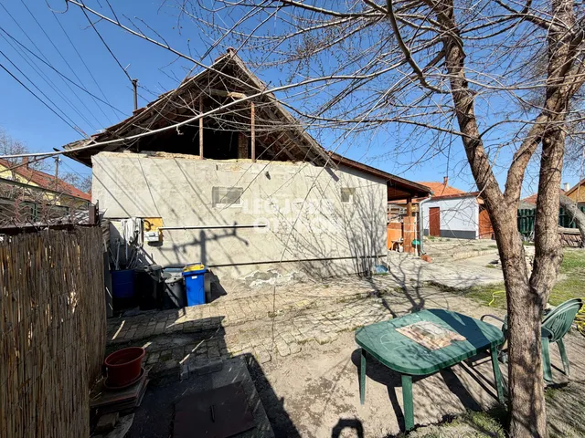 Eladó ház Cegléd 46 nm