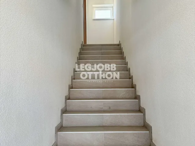 Kiadó lakás Cegléd 74 nm