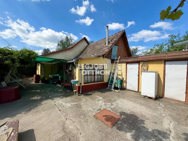 Eladó ház Cegléd 45 nm