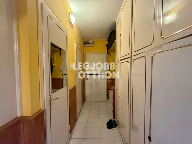 Eladó lakás Cegléd 62 nm
