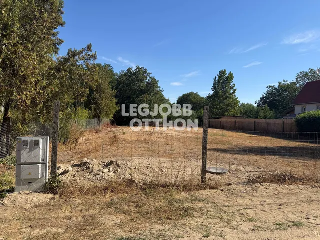 Eladó telek Cegléd 1038 nm