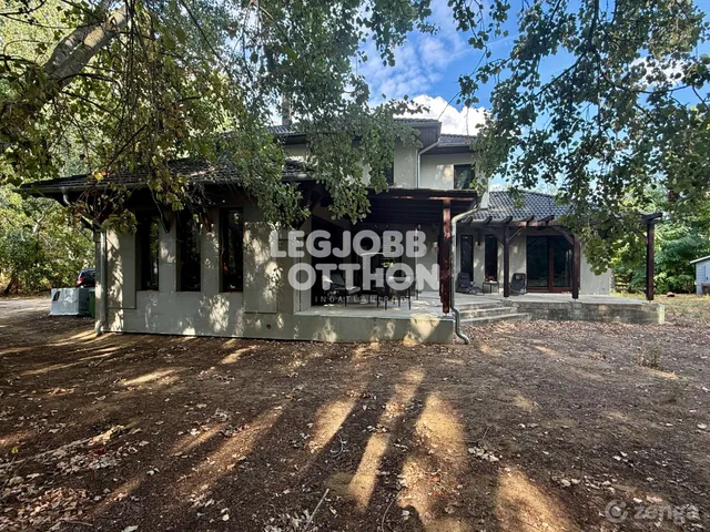 Eladó ház Cegléd 139 nm