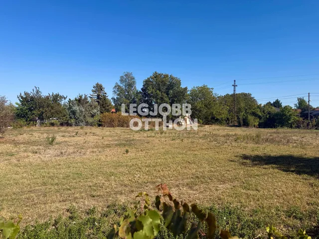 Eladó telek Cegléd 952 nm