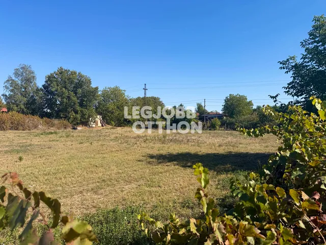 Eladó telek Cegléd 952 nm