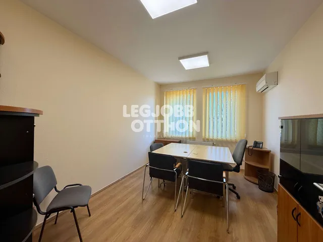 Kiadó kereskedelmi és ipari ingatlan Cegléd 14 nm