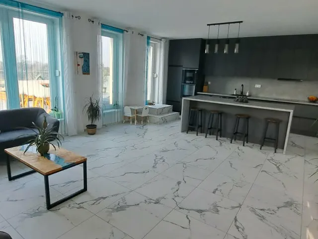 Eladó lakás Tatabánya, Óváros, Szepesi Gusztáv utca 110 nm