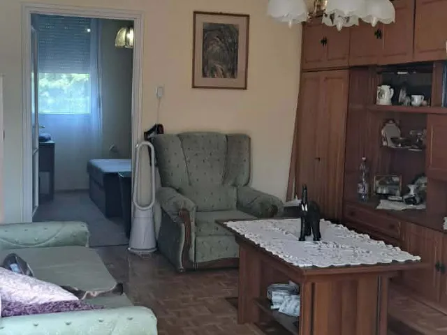 Eladó lakás Tatabánya, Dózsakert 55 nm