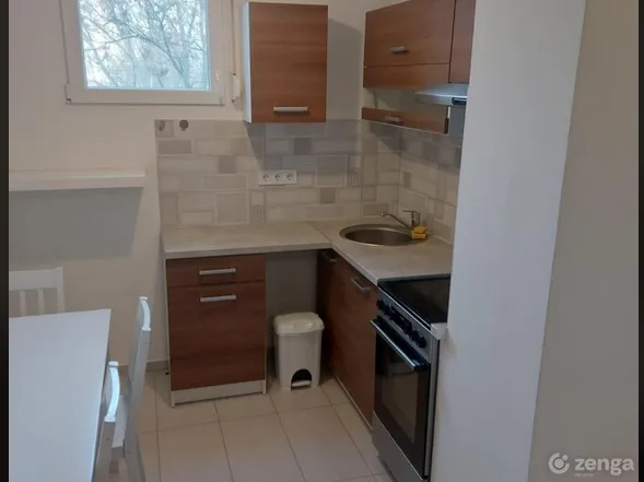 Kiadó lakás Budapest III. kerület 52 nm