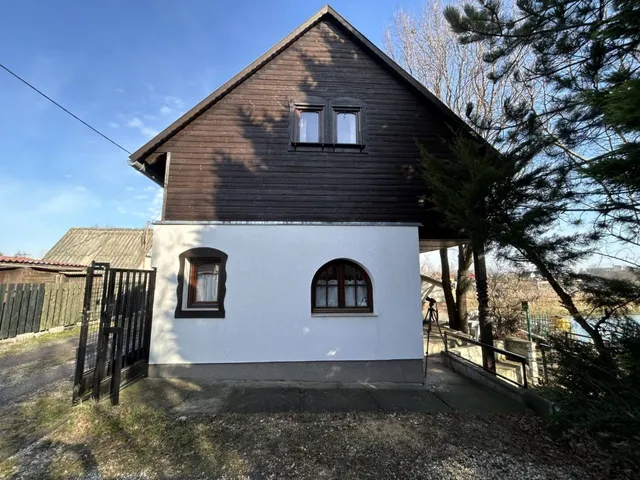 Eladó üdülő és hétvégi ház Cegléd 49 nm