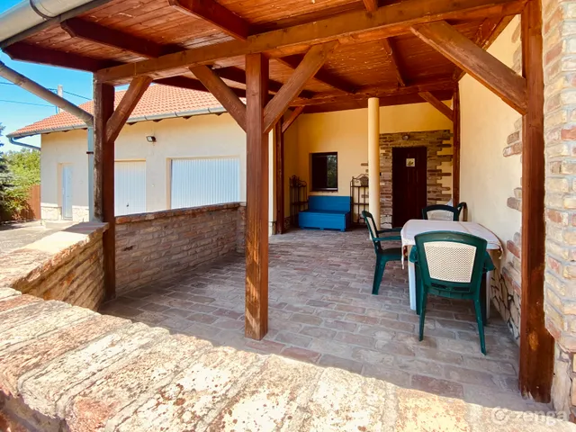 Eladó ház Szeged, Szentmihály 105 nm