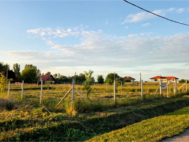 Eladó telek Buzsák, Muskátli 473 nm