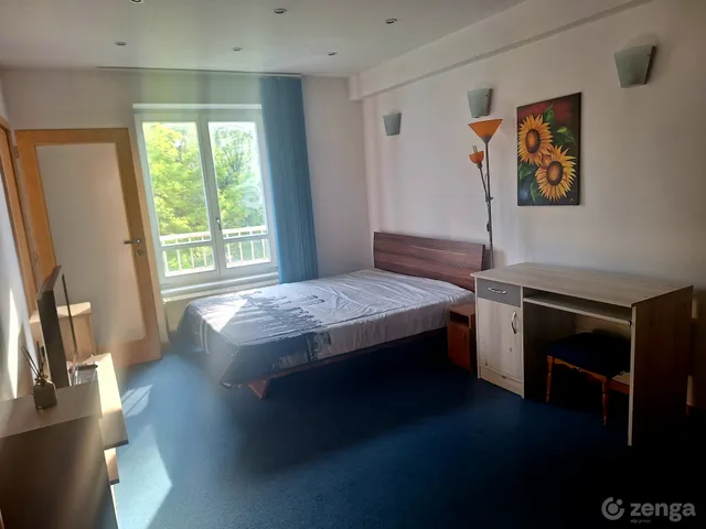 Kiadó lakás Dunaújváros, Belváros, Vasmű út 34 nm