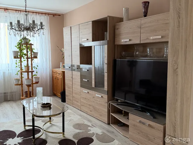 Eladó lakás Debrecen, Újkert 73 nm