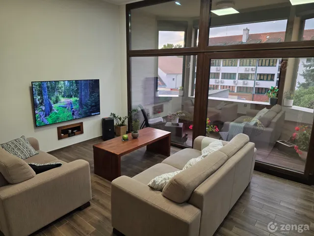 Eladó lakás Nagykanizsa, Belváros 151 nm