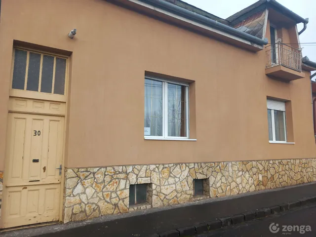 Eladó ház Salgótarján, Belváros 110 nm