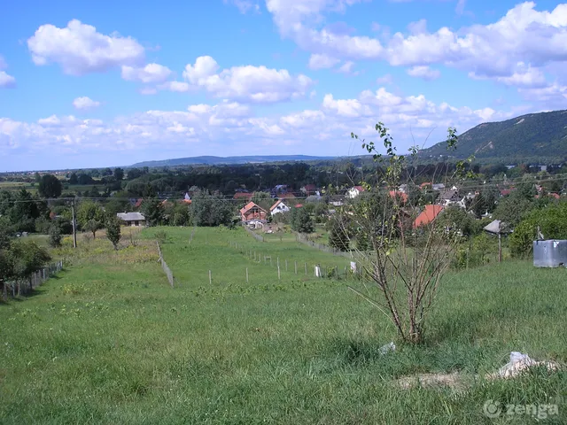 Eladó telek Esztergom, Zamárd 2651 nm