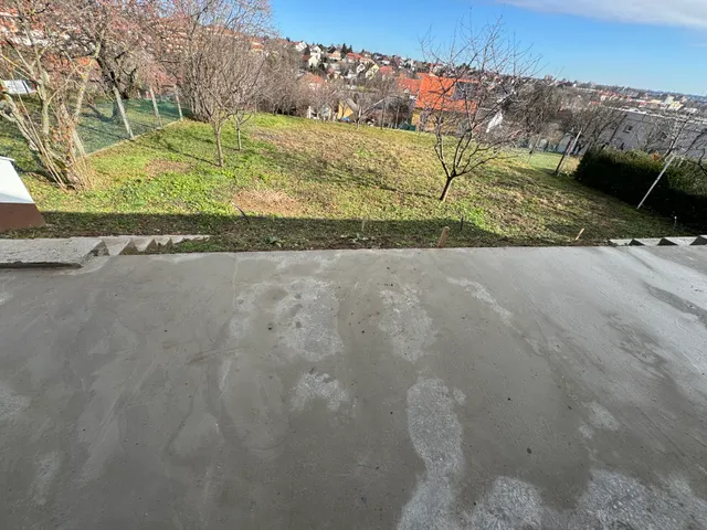 Eladó lakás Pécs, Piricsizma 67 nm