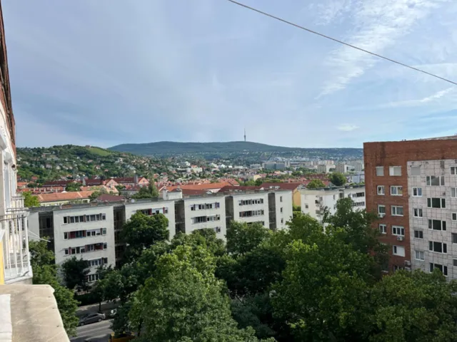 Eladó lakás Pécs, Uránváros 61 nm