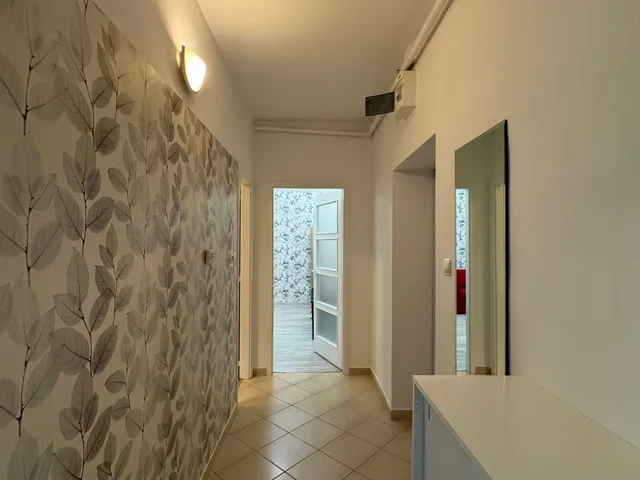 Kiadó lakás Pécs, Belváros, Hunyadi János u 52 nm