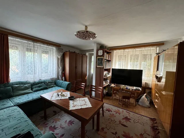 Eladó ház Pécs, Rigóder 114 nm