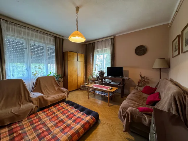 Eladó ház Pécs, Rigóder, Bittner Alajos u 114 nm