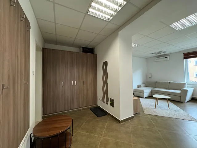 Kiadó lakás Pécs, Belváros 54 nm