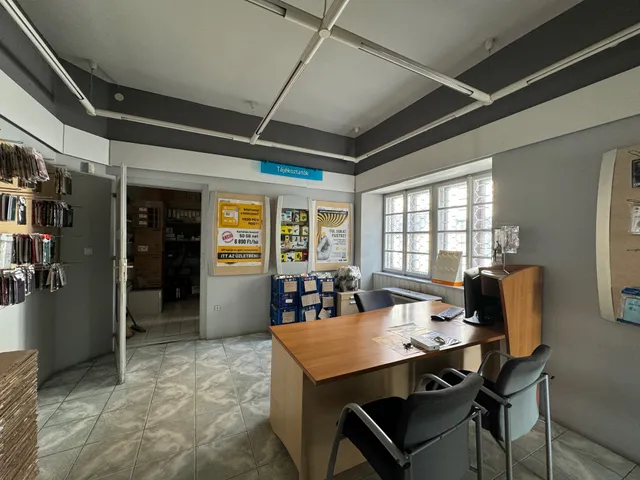 Eladó kereskedelmi és ipari ingatlan Barcs, Bajcsy Zsilinszky utca 40 nm