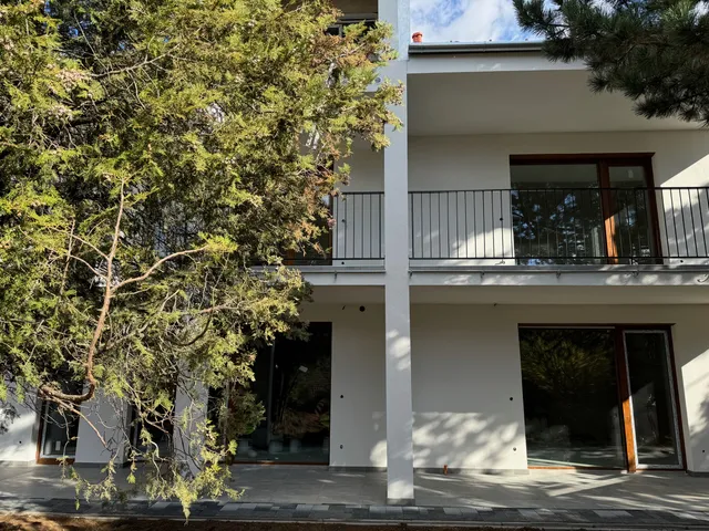 Eladó lakás Pécs, Egyetemváros 32 nm