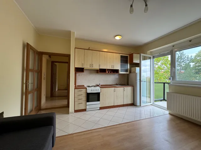 Kiadó lakás Pécs, Meszes 42 nm