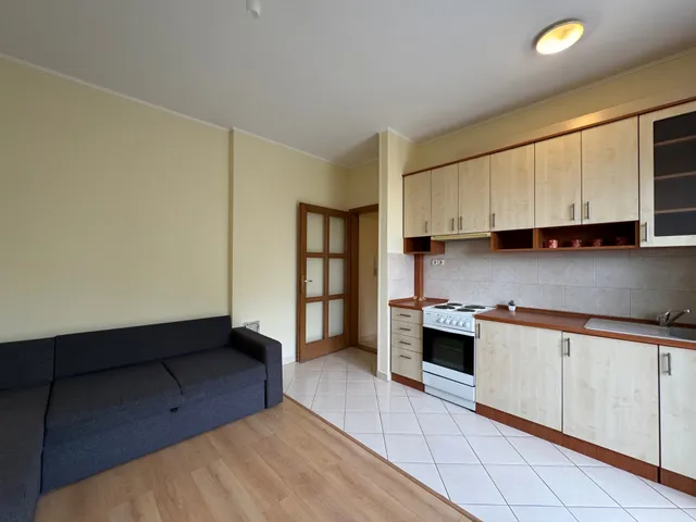 Kiadó lakás Pécs, Meszes, Fehérhegyi út 42 nm