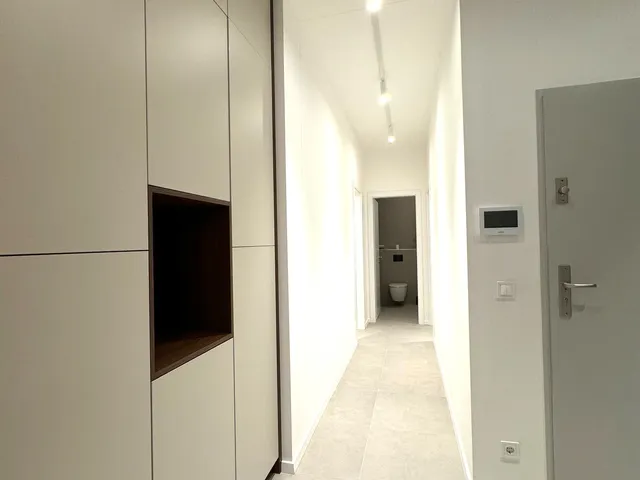 Eladó lakás Pécs, Egyetemváros 92 nm