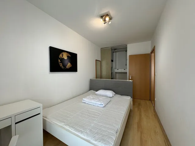 Kiadó lakás Pécs, Egyetemváros, Hungária utca 65 nm