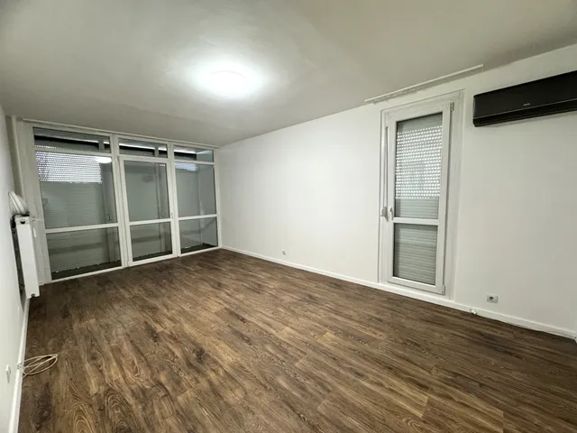 Eladó lakás Pécs, Egyetemváros, József Attila utca 63 nm