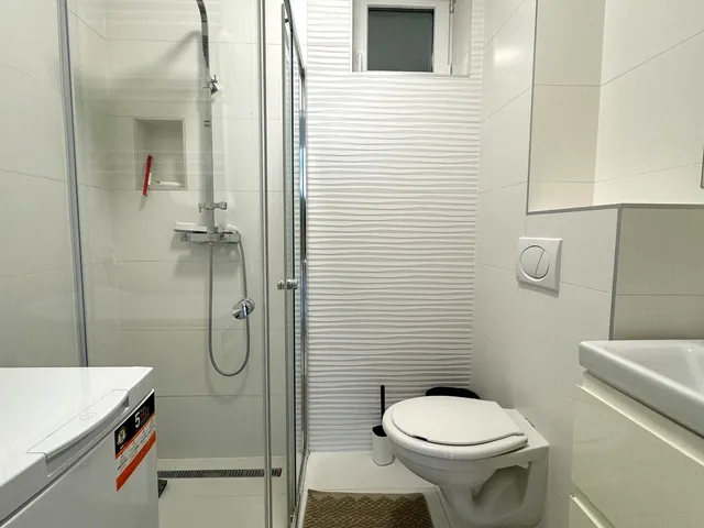 Eladó lakás Pécs, Egyetemváros, Szigeti út 30 nm